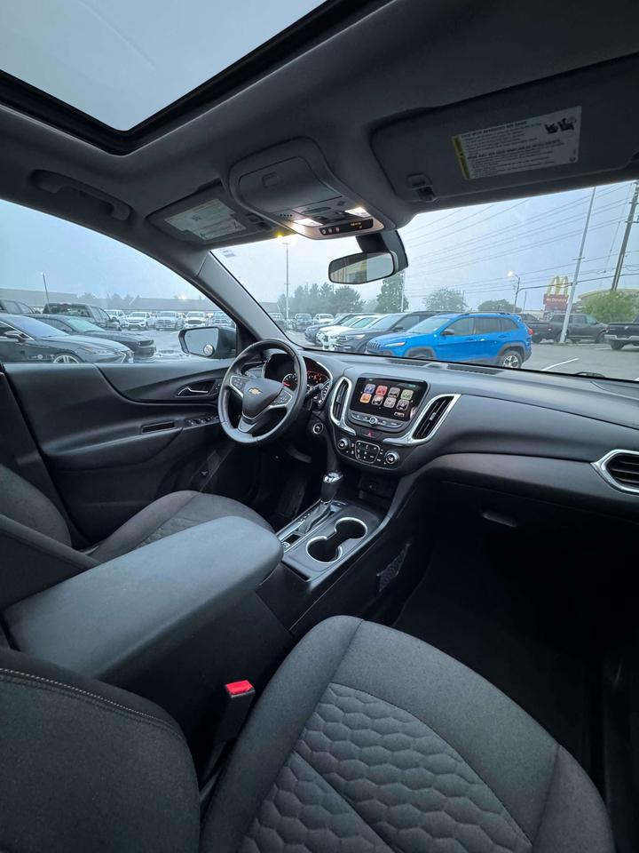 2018 Chevrolet Equinox AWD 4dr LT w/1LT Photo