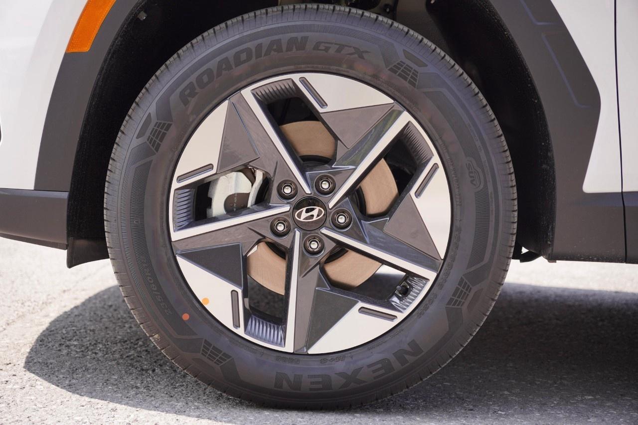 2025 Hyundai Tucson Preferred AWD w/Trend Pkg [TUCWDK2EPMTM] Photo5