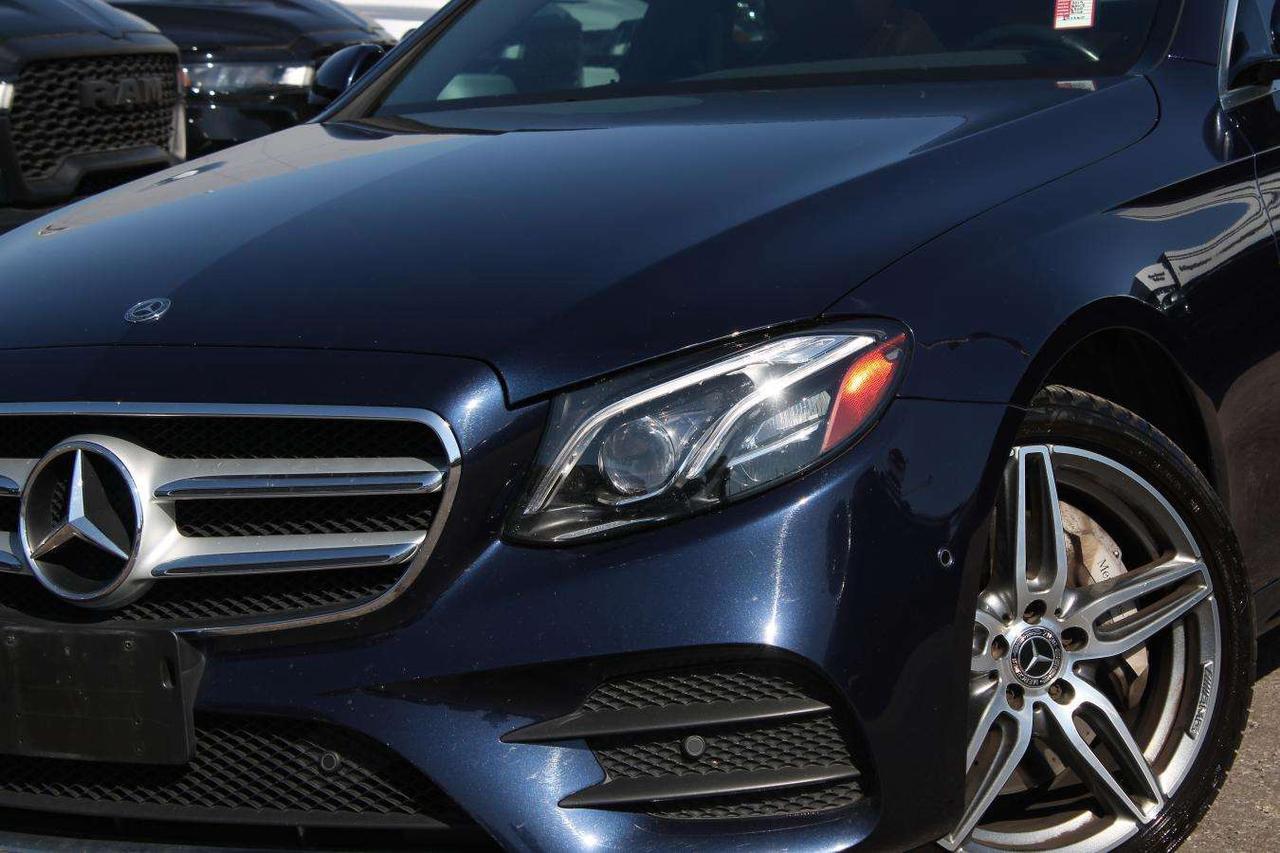 2019 Mercedes-Benz Others Sport  Gps Moonroof ReverseCamera ParkingSensors D Photo
