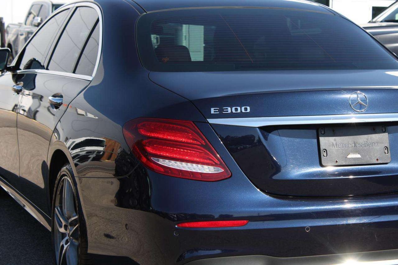2019 Mercedes-Benz Others Sport  Gps Moonroof ReverseCamera ParkingSensors D Photo