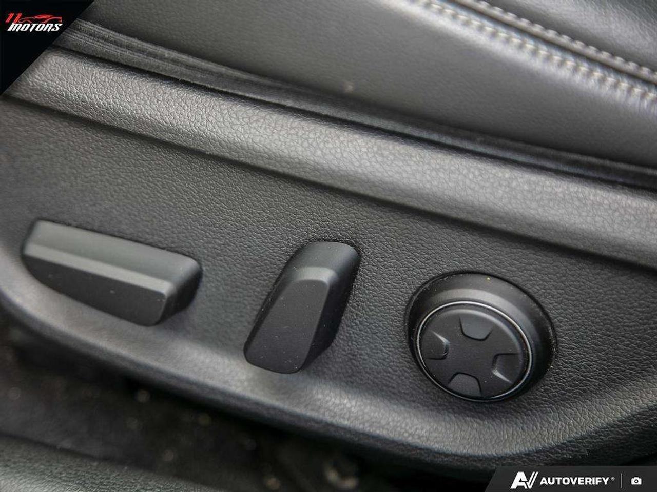 2021 Genesis G70 2.0T Sport   NO ACCIDENTS Photo