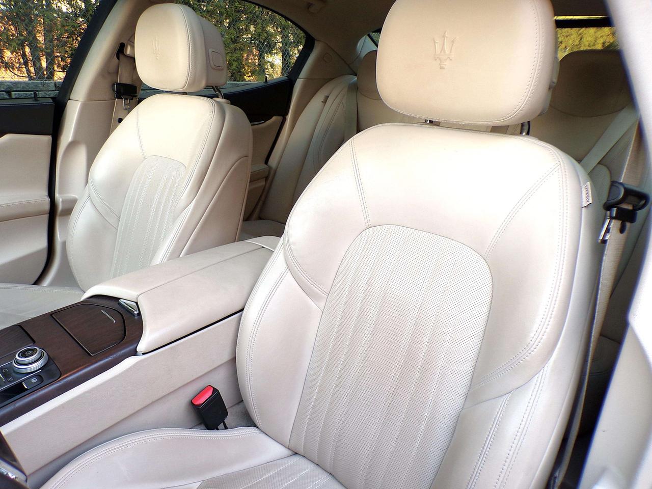 2017 Maserati Ghibli SQ4 BSA NAVI CAMERA SUNROOF H/C SEATS H. STEERING Photo