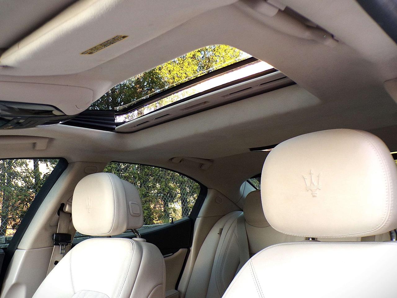 2017 Maserati Ghibli SQ4 BSA NAVI CAMERA SUNROOF H/C SEATS H. STEERING Photo