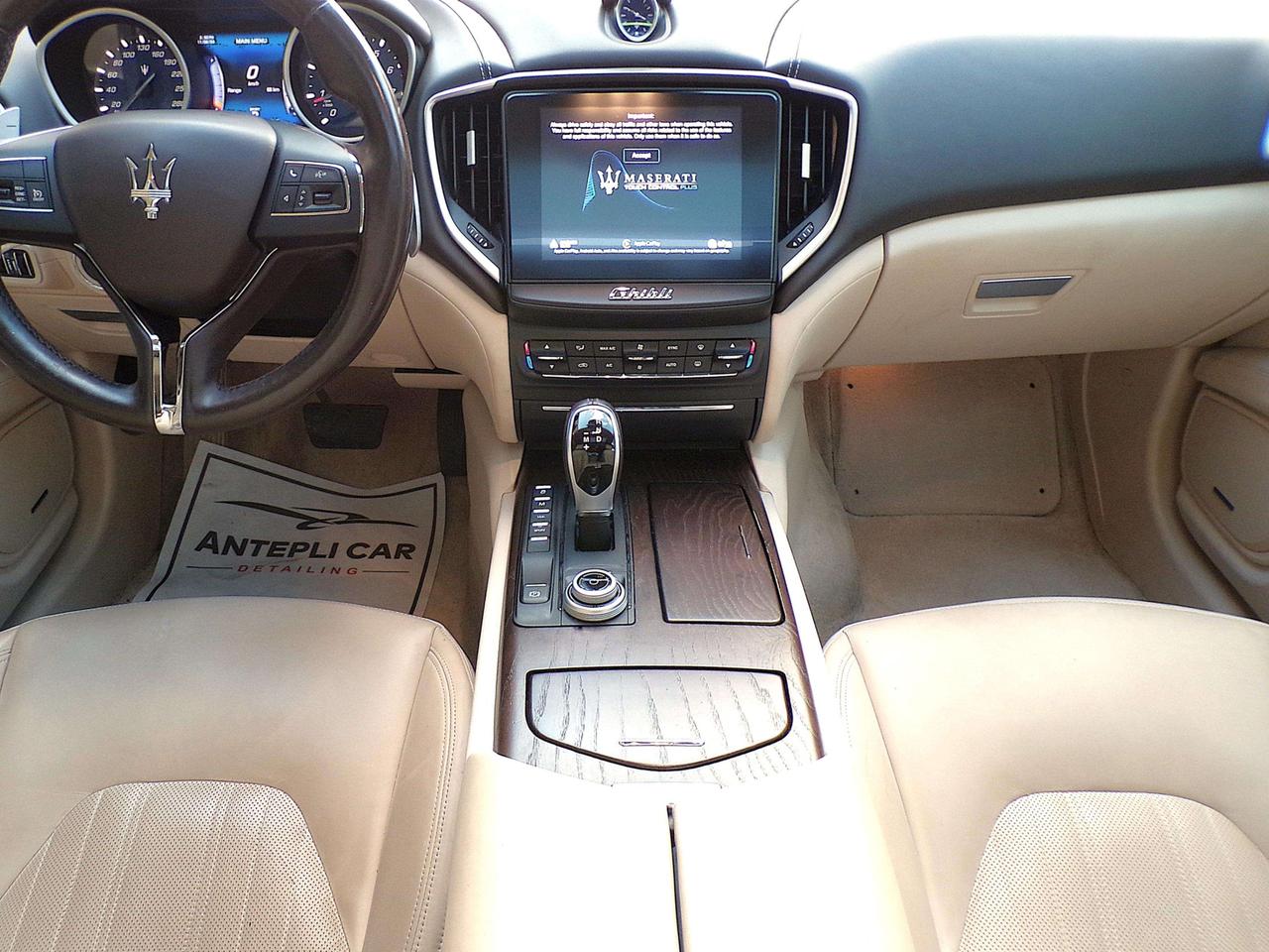 2017 Maserati Ghibli SQ4 BSA NAVI CAMERA SUNROOF H/C SEATS H. STEERING Photo