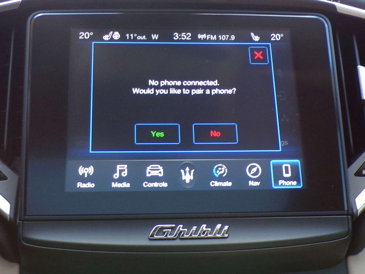 2017 Maserati Ghibli SQ4 BSA NAVI CAMERA SUNROOF H/C SEATS H. STEERING Photo