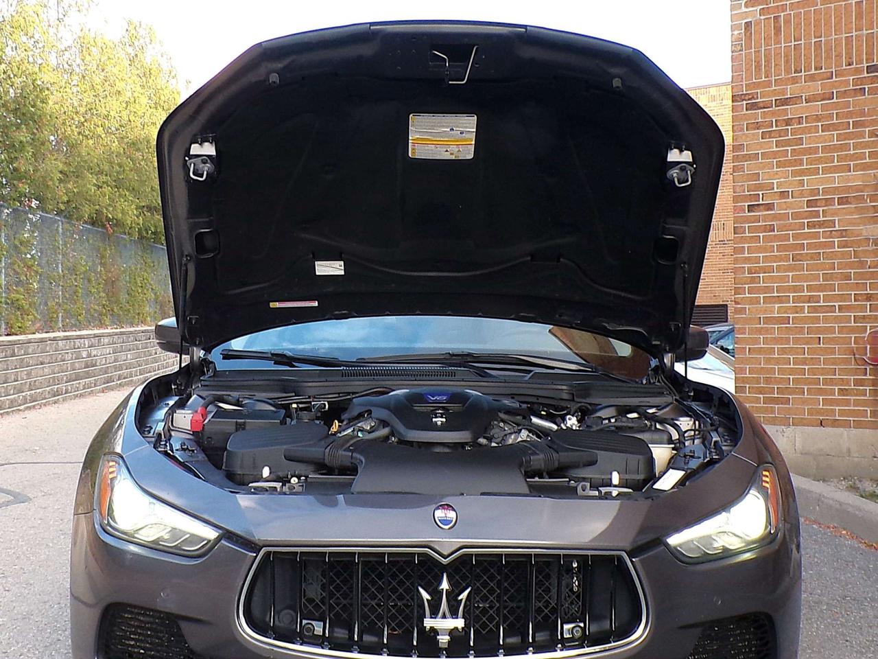 2017 Maserati Ghibli SQ4 BSA NAVI CAMERA SUNROOF H/C SEATS H. STEERING Photo