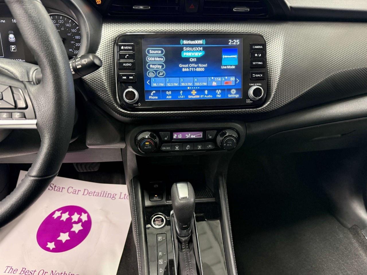 2025 Nissan Kicks Play SV FWD Photo