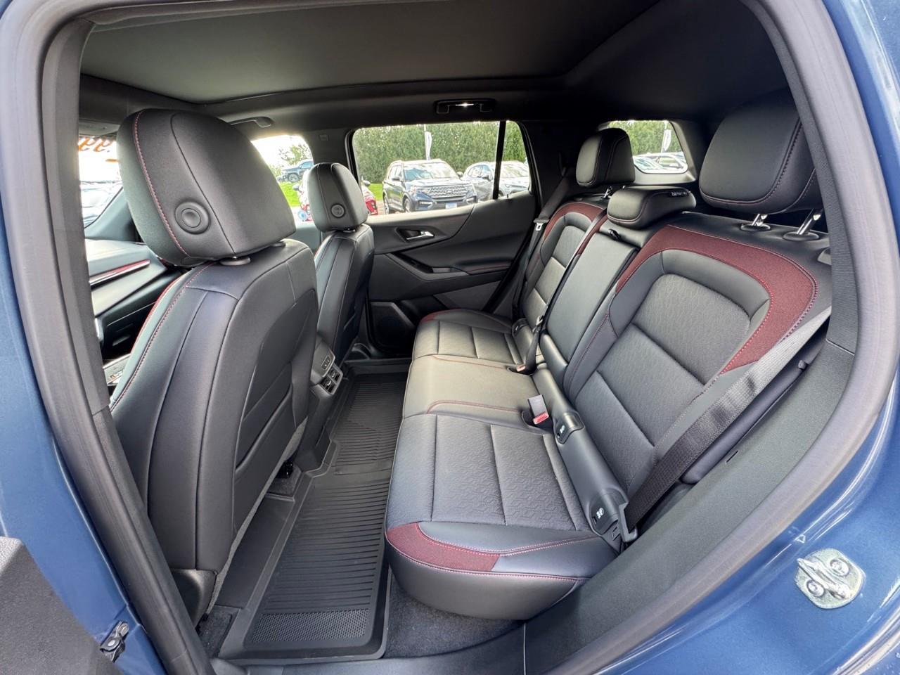 2027 Chevrolet Equinox RS 4dr All-Wheel Drive Photo