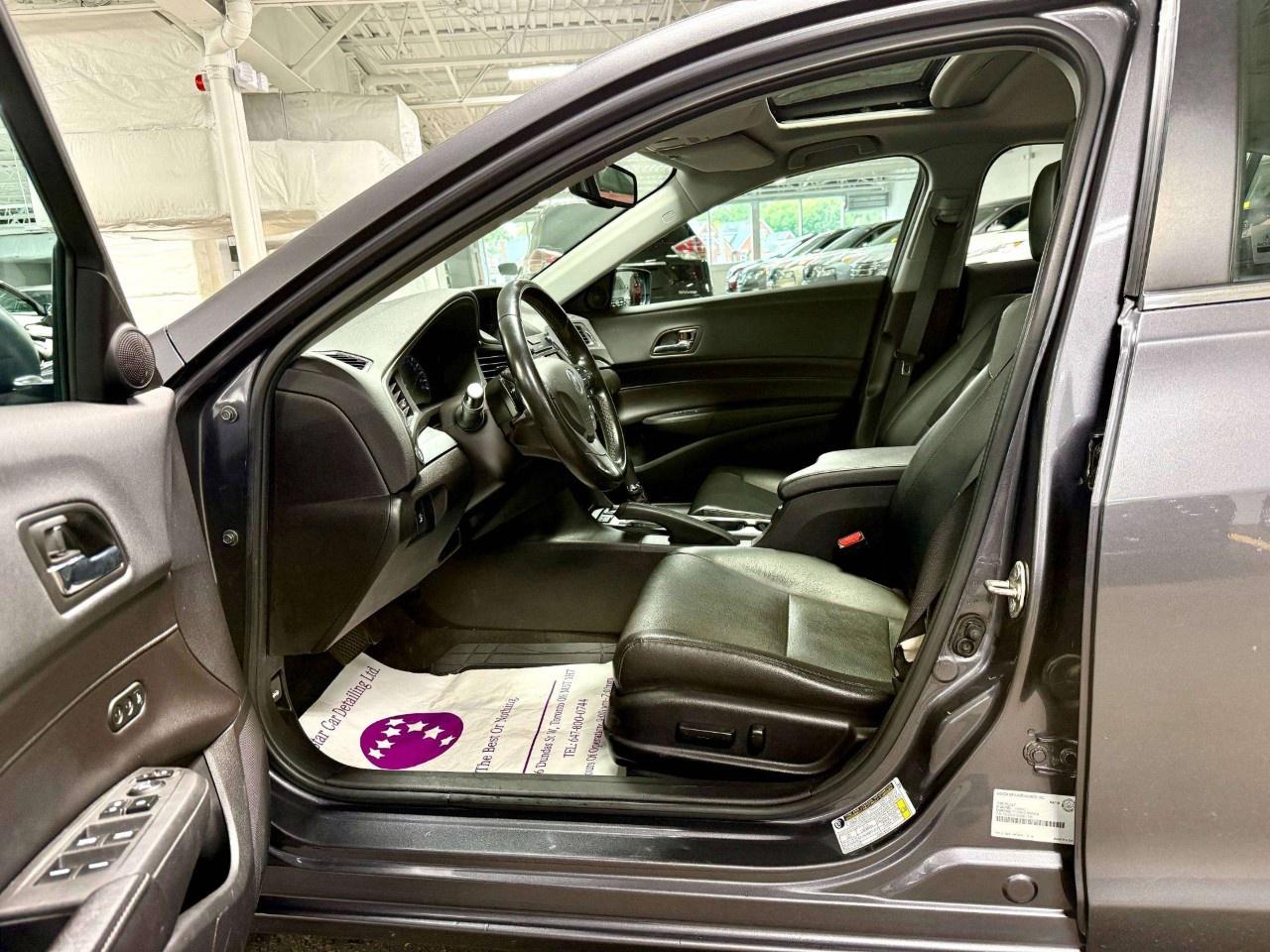 2018 Acura ILX Premium Sedan Photo