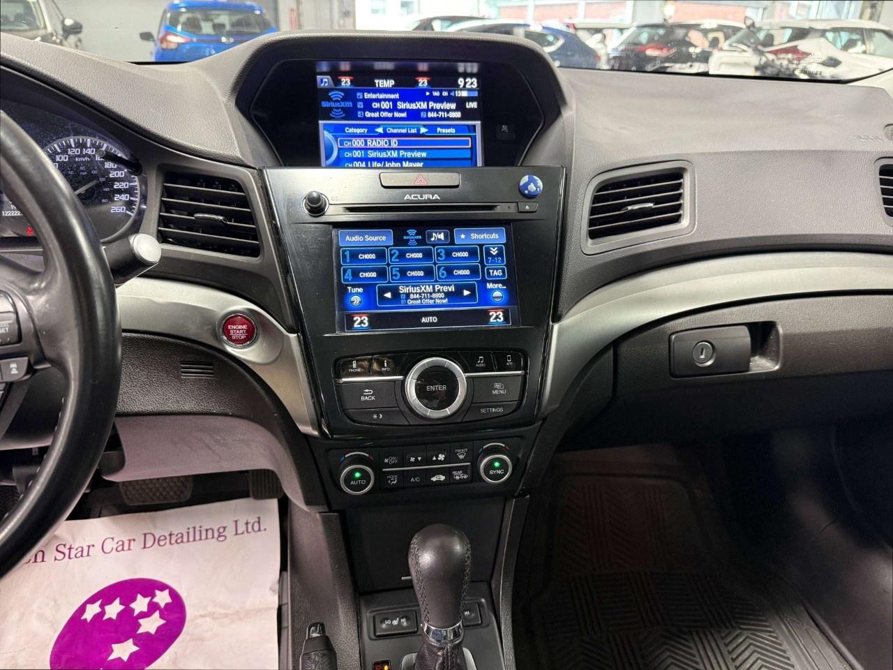 2018 Acura ILX Premium Sedan Photo