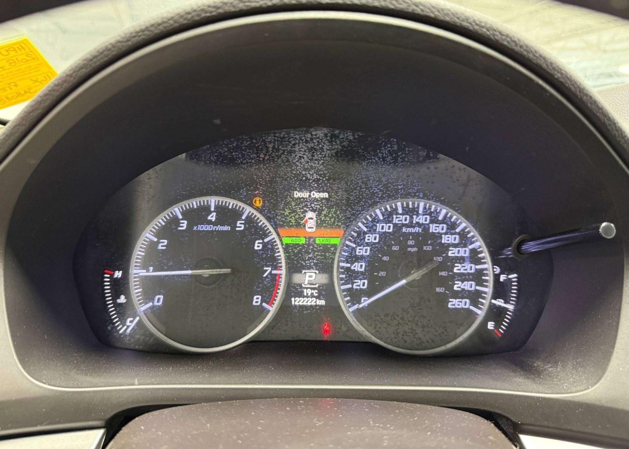 2018 Acura ILX Premium Sedan Photo