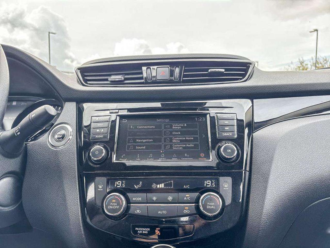2023 Nissan Qashqai SL AWD   Leather   Android Auto   Apple Car Play Photo