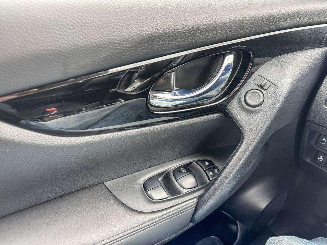 2023 Nissan Qashqai SL AWD   Leather   Android Auto   Apple Car Play Photo