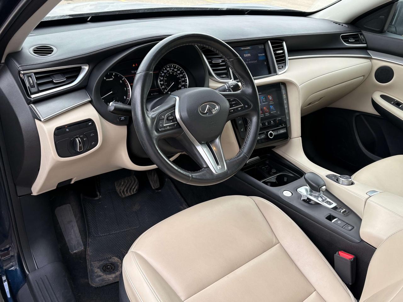 2020 Infiniti QX50 ESSENTIAL Photo