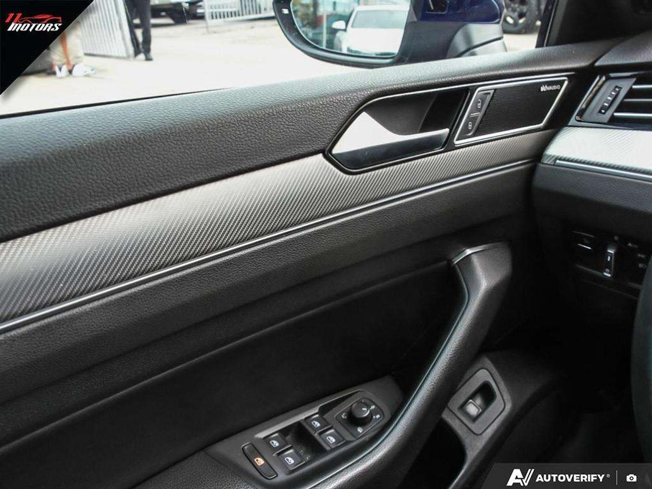 2019 Volkswagen Arteon Auto   R LINE -- LOADED Photo