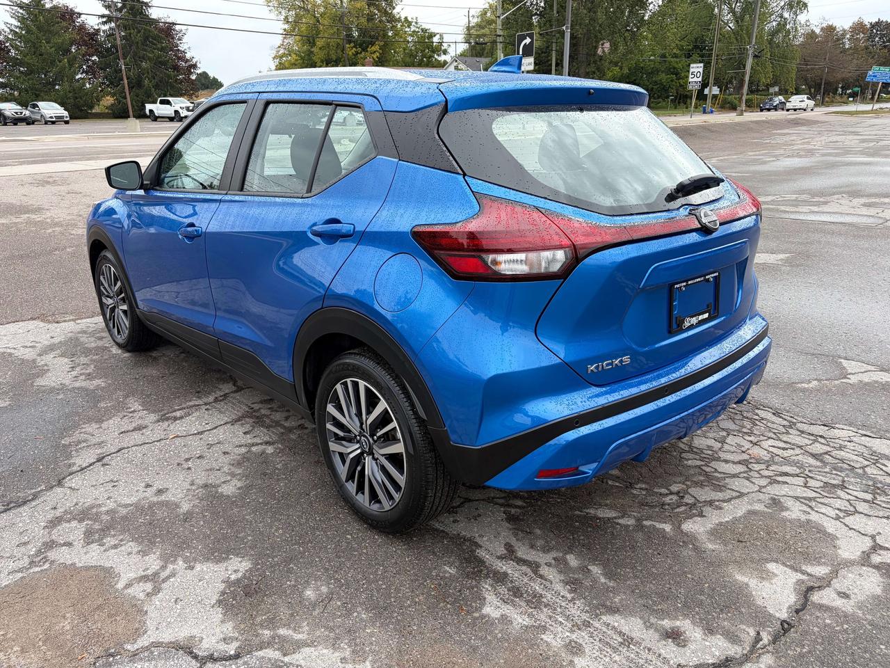 2025 Nissan Kicks SV/HEATED SEATS/BACK UP CAM/CALL PICTON Photo