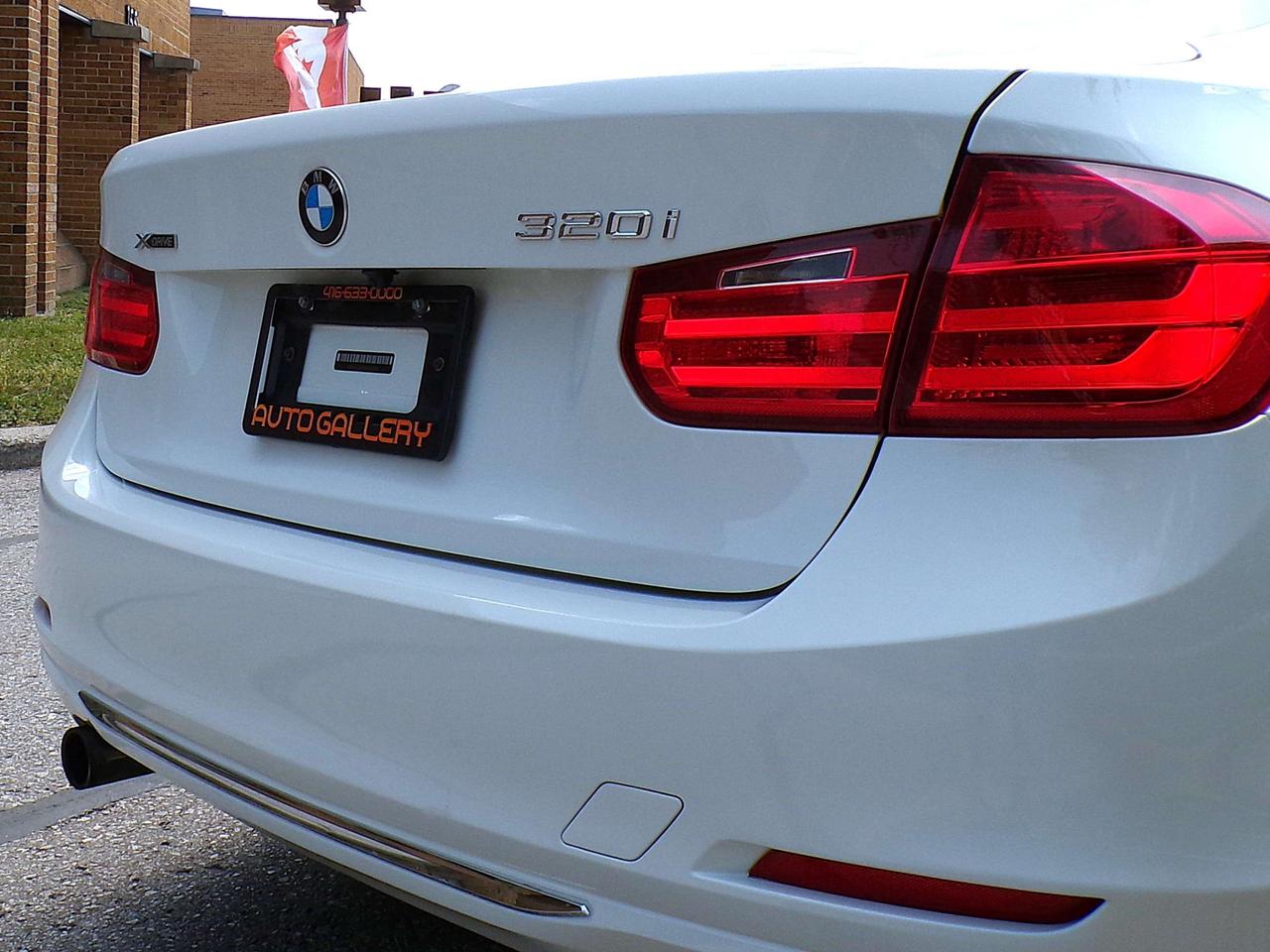 2015 BMW 3 Series 320i X-DRIVE SPORT NAVI CAMERA H. SEATS & STEERING B.T. Photo