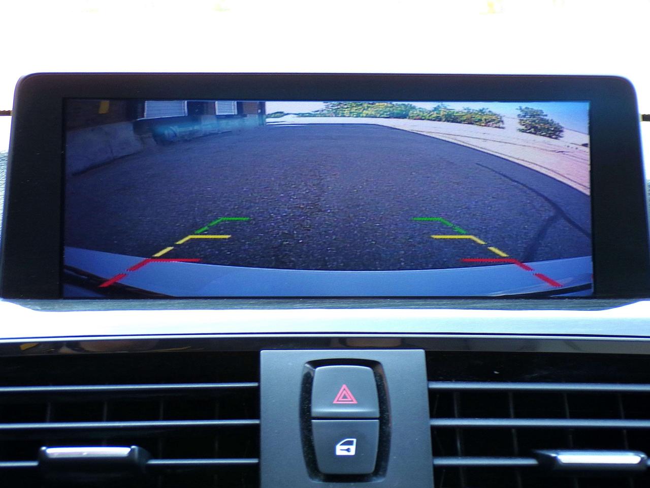 2015 BMW 3 Series 320i X-DRIVE SPORT NAVI CAMERA H. SEATS & STEERING B.T. Photo