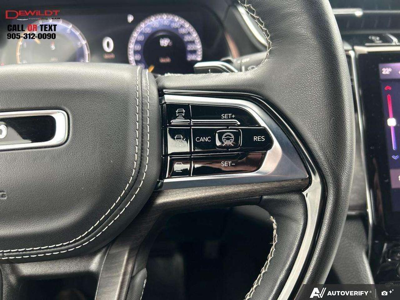 2024 Jeep Grand Cherokee OVERLAND   LUX TECH GRP   ADV PROTECH GRP Photo