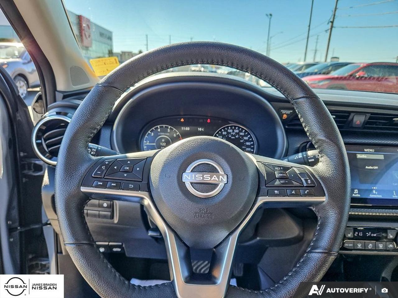 2024 Nissan Kicks SV FWD Photo