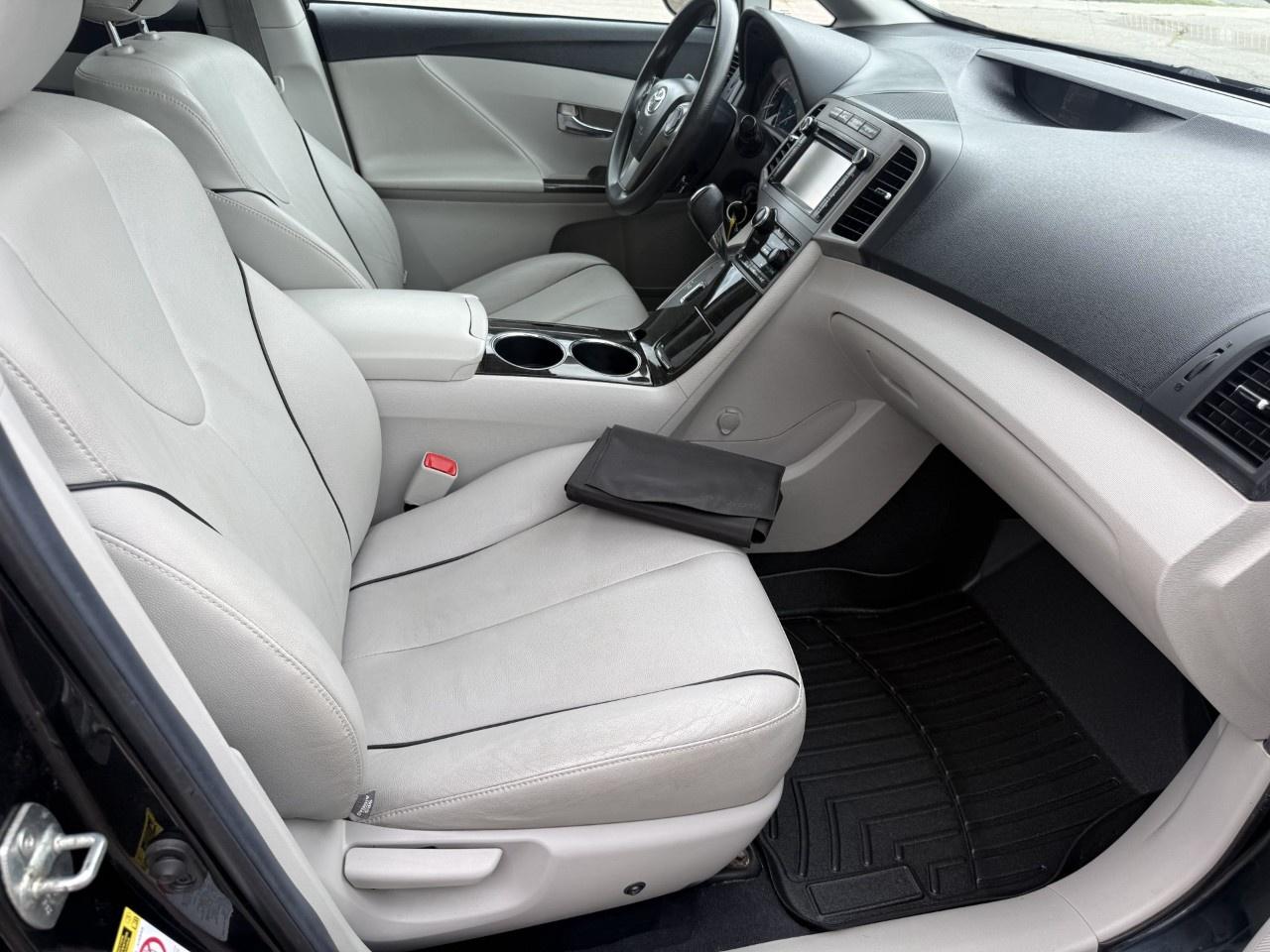 2013 Toyota Venza 4DR WGN V6 AWD Photo