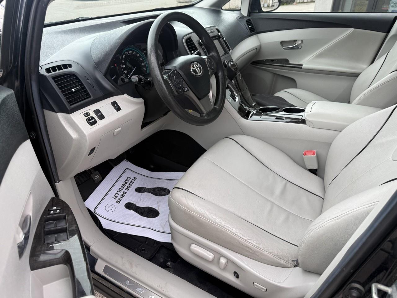 2013 Toyota Venza 4DR WGN V6 AWD Photo