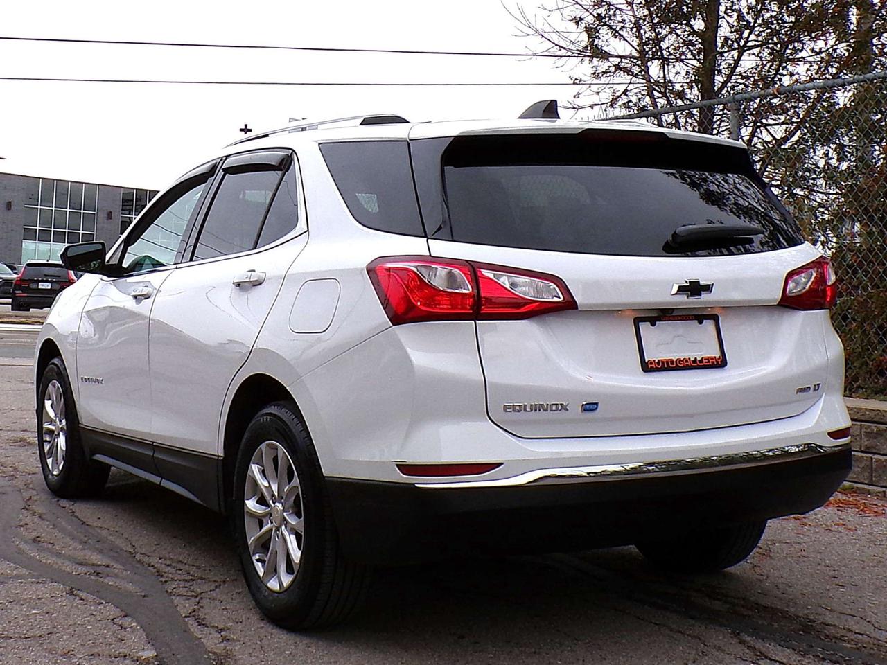 2019 Chevrolet Equinox LT w/3LT AWD DIESEL APPLE CARPLAY CAMERA HEATED SEATS B.T. Photo