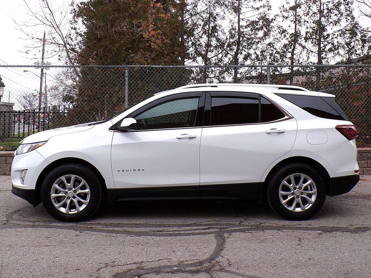 2019 Chevrolet Equinox LT w/3LT AWD DIESEL APPLE CARPLAY CAMERA HEATED SEATS B.T. Photo