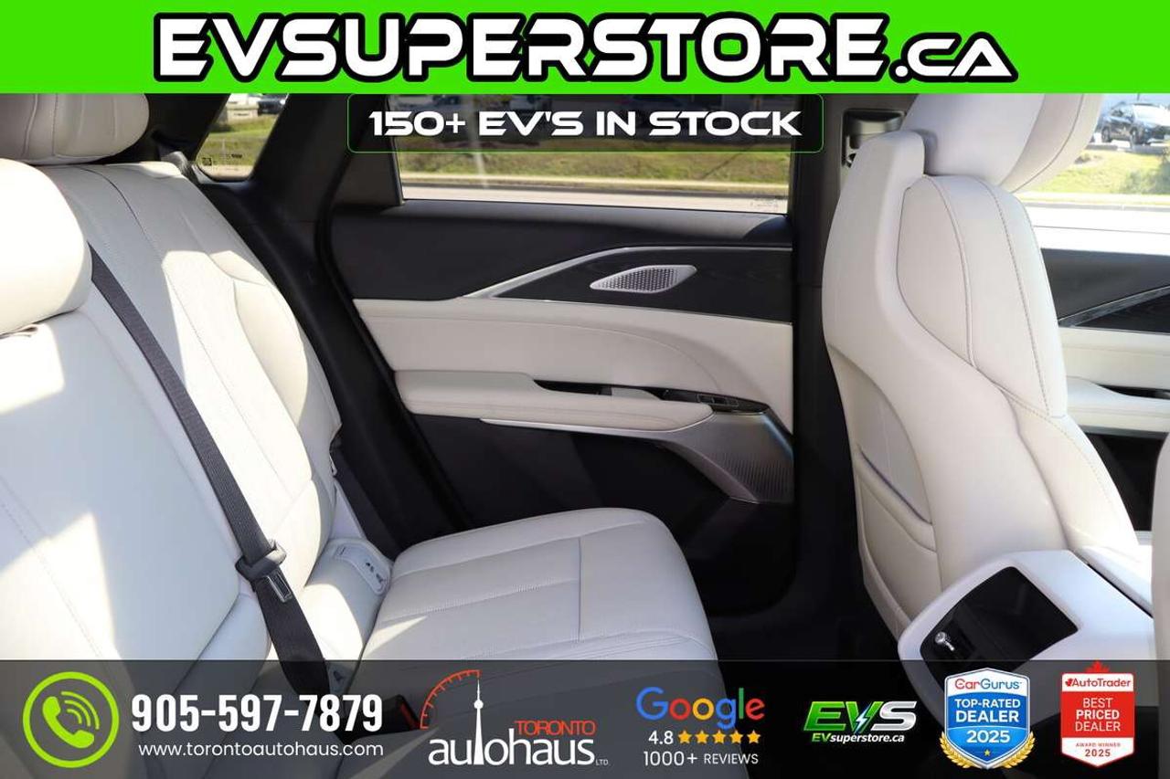 2024 Cadillac LYRIQ LUXURY 2 PKG I 600 E4 I AWD Photo