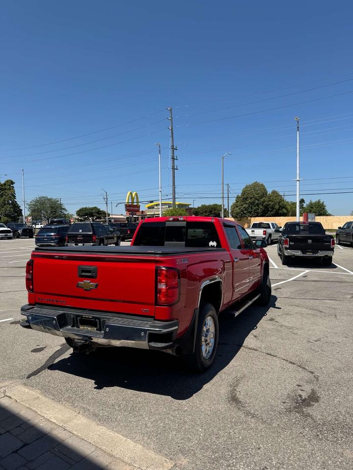 2015 Chevrolet Silverado 2500 4WD Crew Cab 153 LTZ Photo