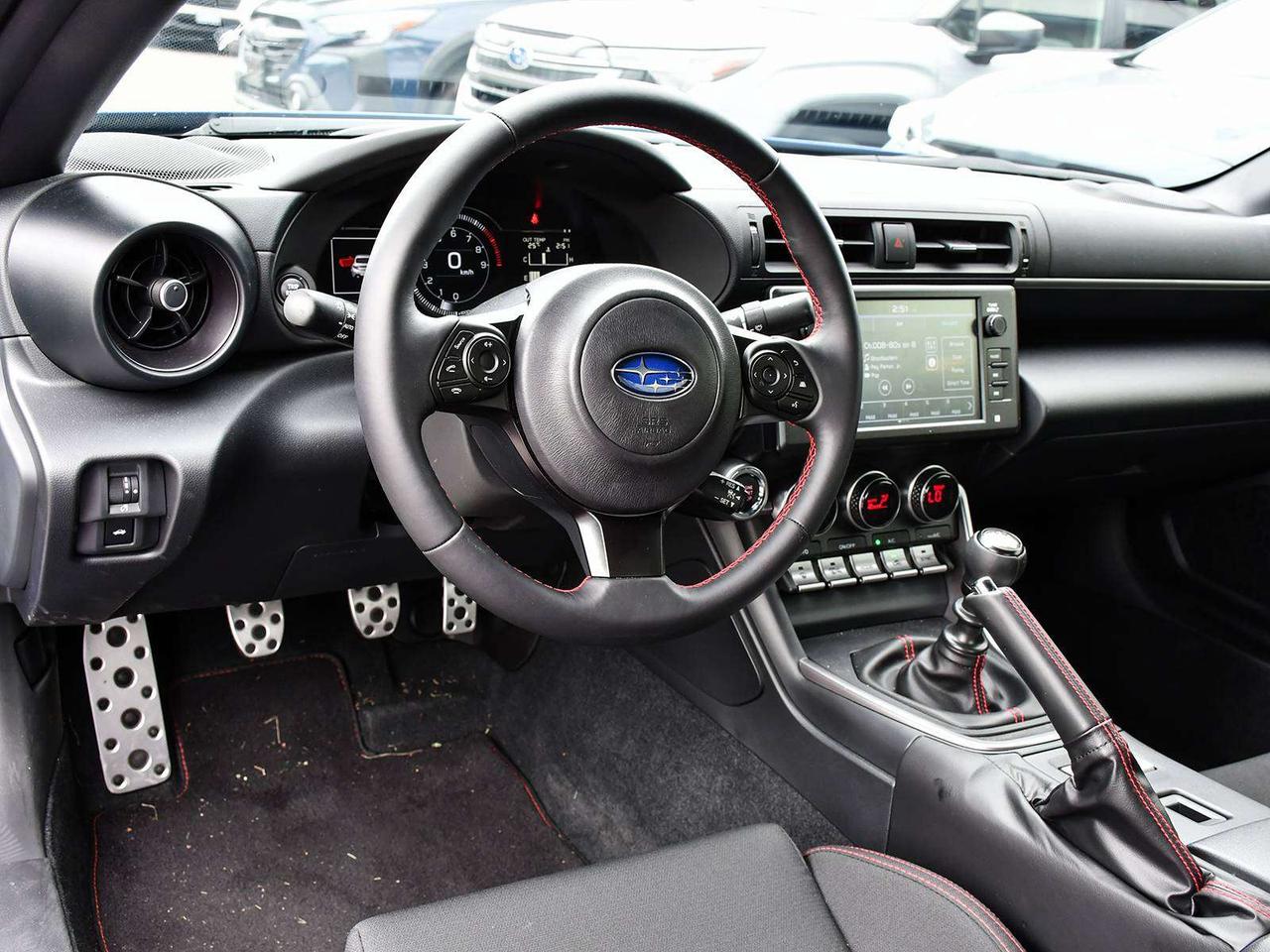 2026 Subaru BRZ 1 OWNER   NO ACCIDENTS   LOW KMS   ALMOST NEW !! Photo