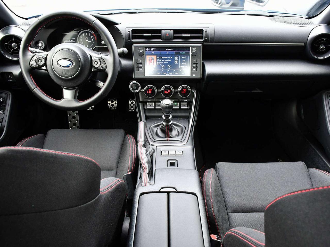 2026 Subaru BRZ 1 OWNER   NO ACCIDENTS   LOW KMS   ALMOST NEW !! Photo