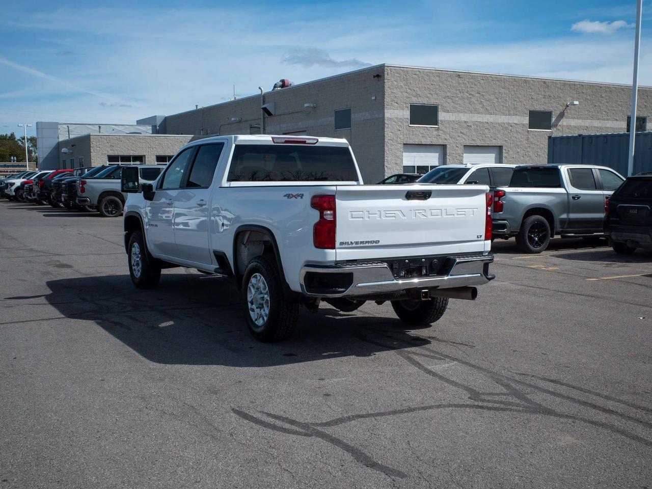 2025 Chevrolet Silverado 3500 LT - Keyless Entry   Navigation System Photo