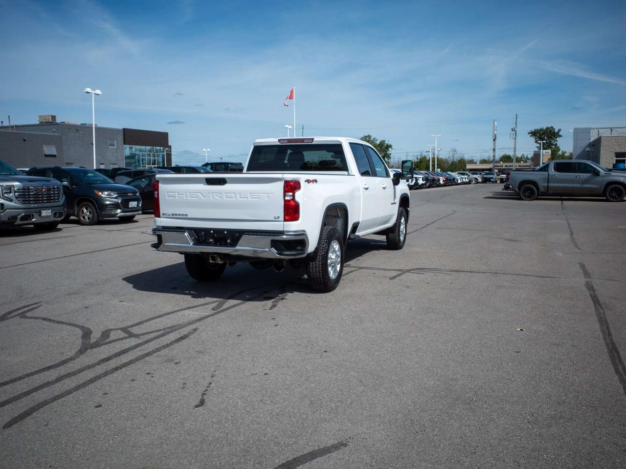 2025 Chevrolet Silverado 3500 LT - Keyless Entry   Navigation System Photo