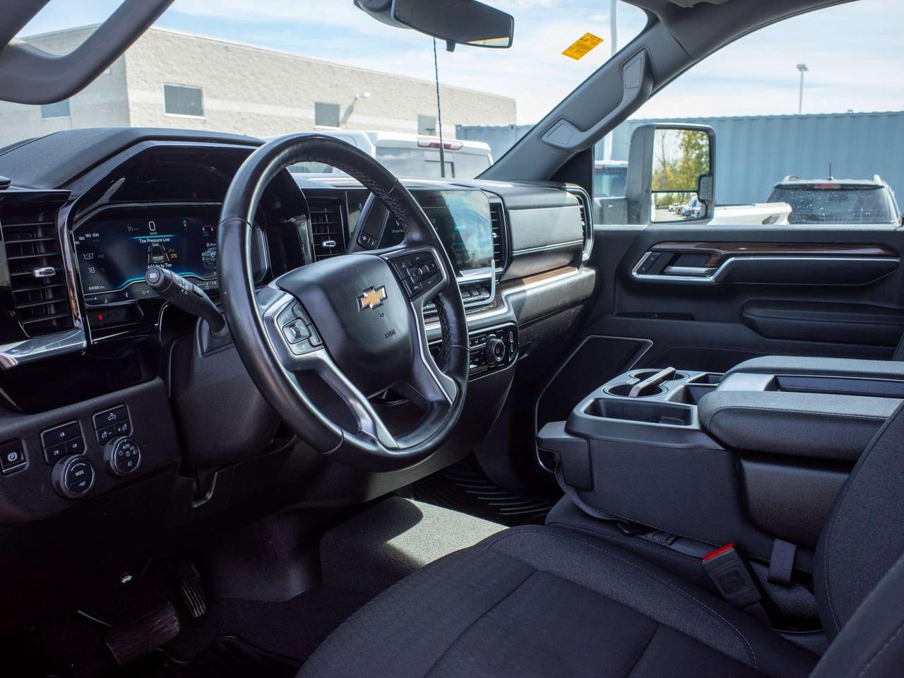 2025 Chevrolet Silverado 3500 LT - Keyless Entry   Navigation System Photo