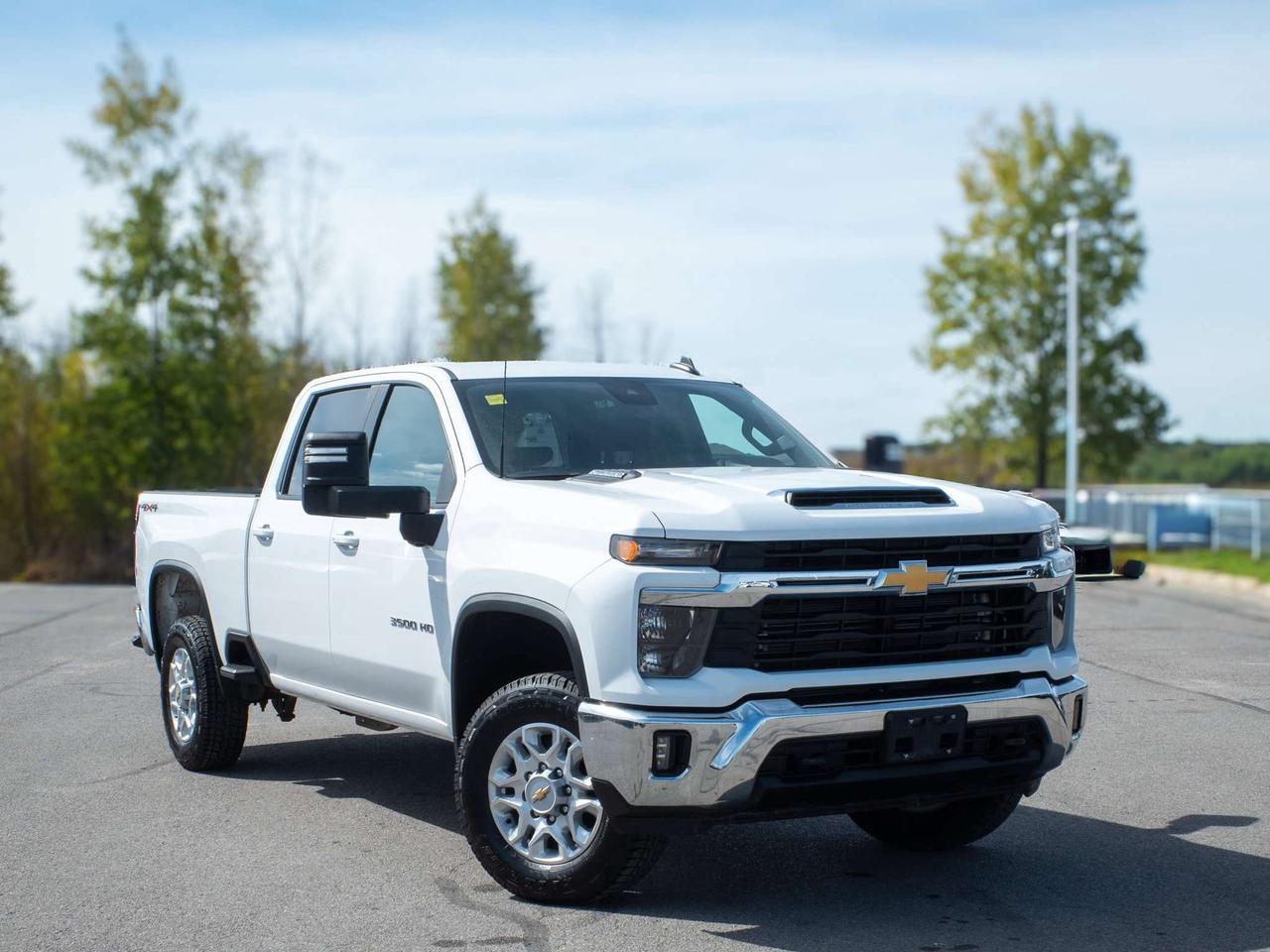 2025 Chevrolet Silverado 3500 LT - Keyless Entry   Navigation System Photo