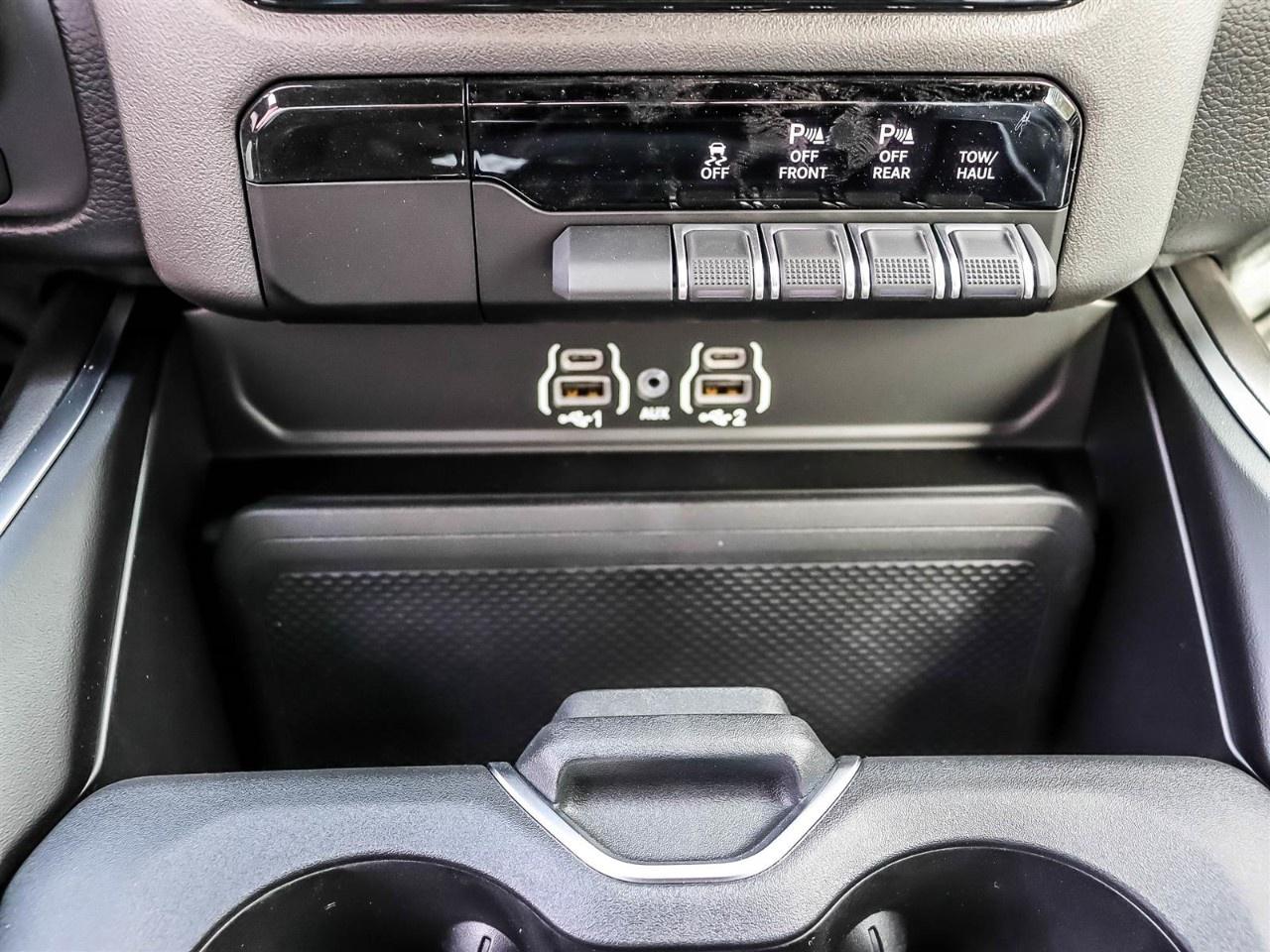 2027 RAM 1500 Big Horn 4x4 Crew Cab 5'7" Box Photo