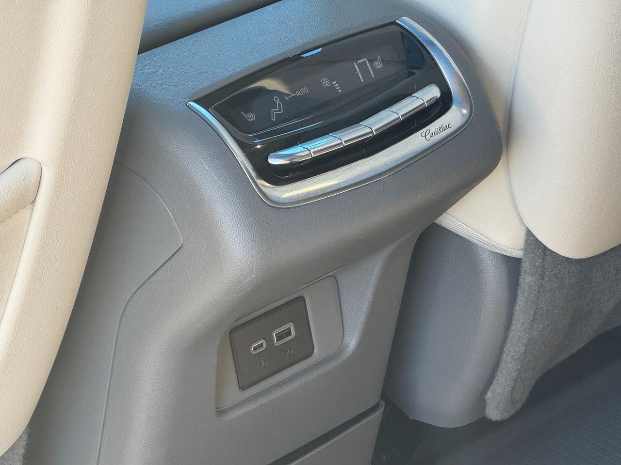 2024 Cadillac XT6 Premium Luxury 4dr All-Wheel Drive Photo