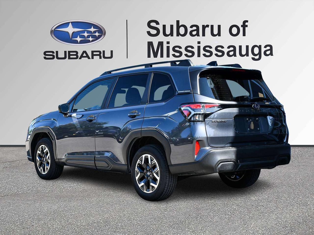2025 Subaru Forester AWD   1OWNER   LOW KMS   CLEAN CARFAX   CAM   BT Photo