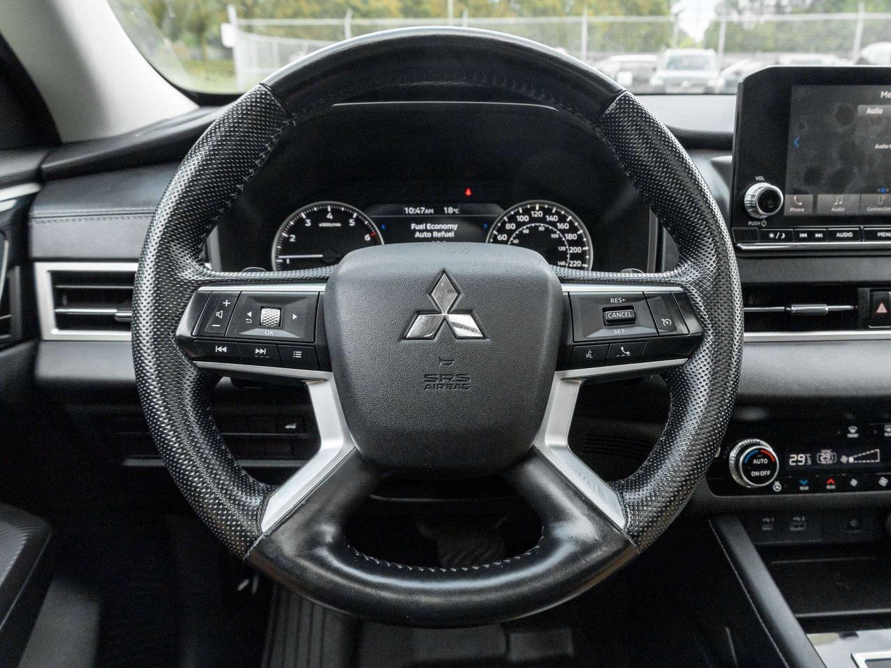 2022 Mitsubishi Outlander SE S-AWC CPO FINANCE RATES FOR AS LOW AS 0.90% Photo