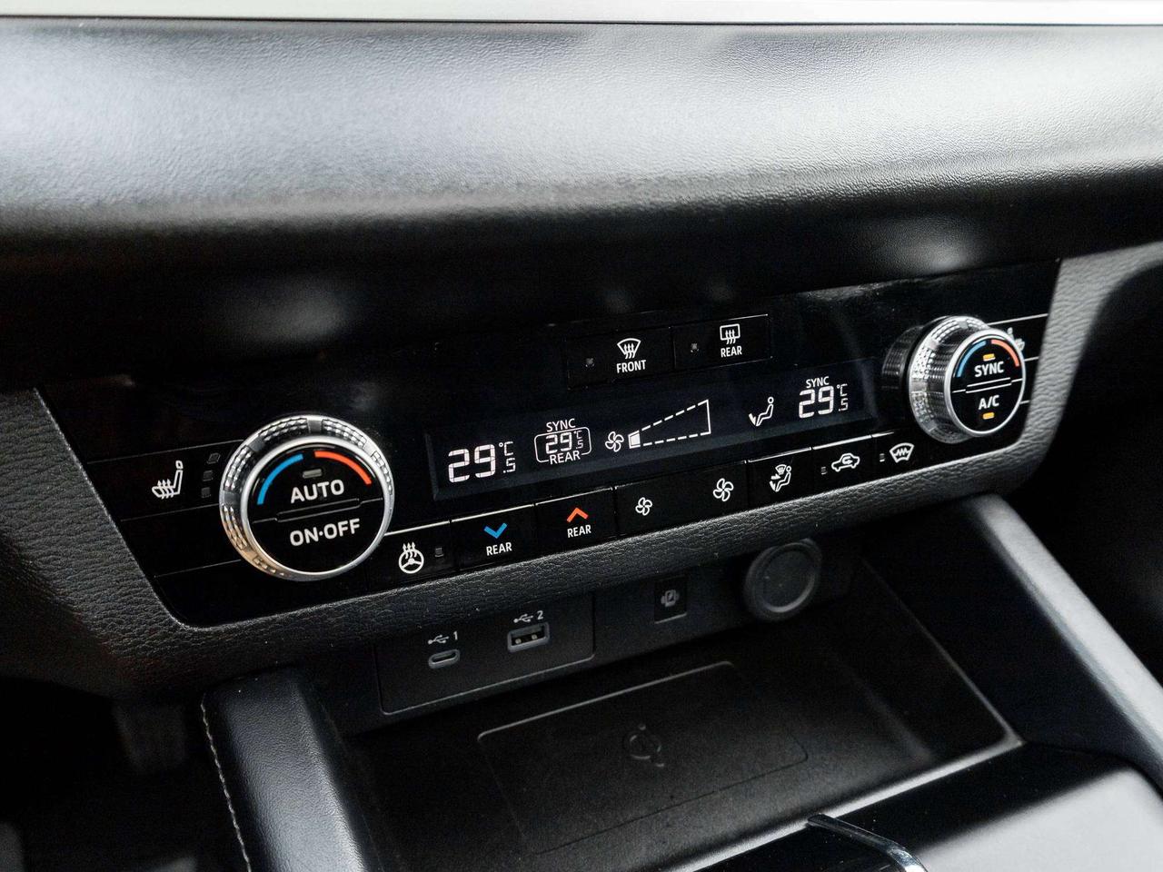 2022 Mitsubishi Outlander SE S-AWC CPO FINANCE RATES FOR AS LOW AS 0.90% Photo