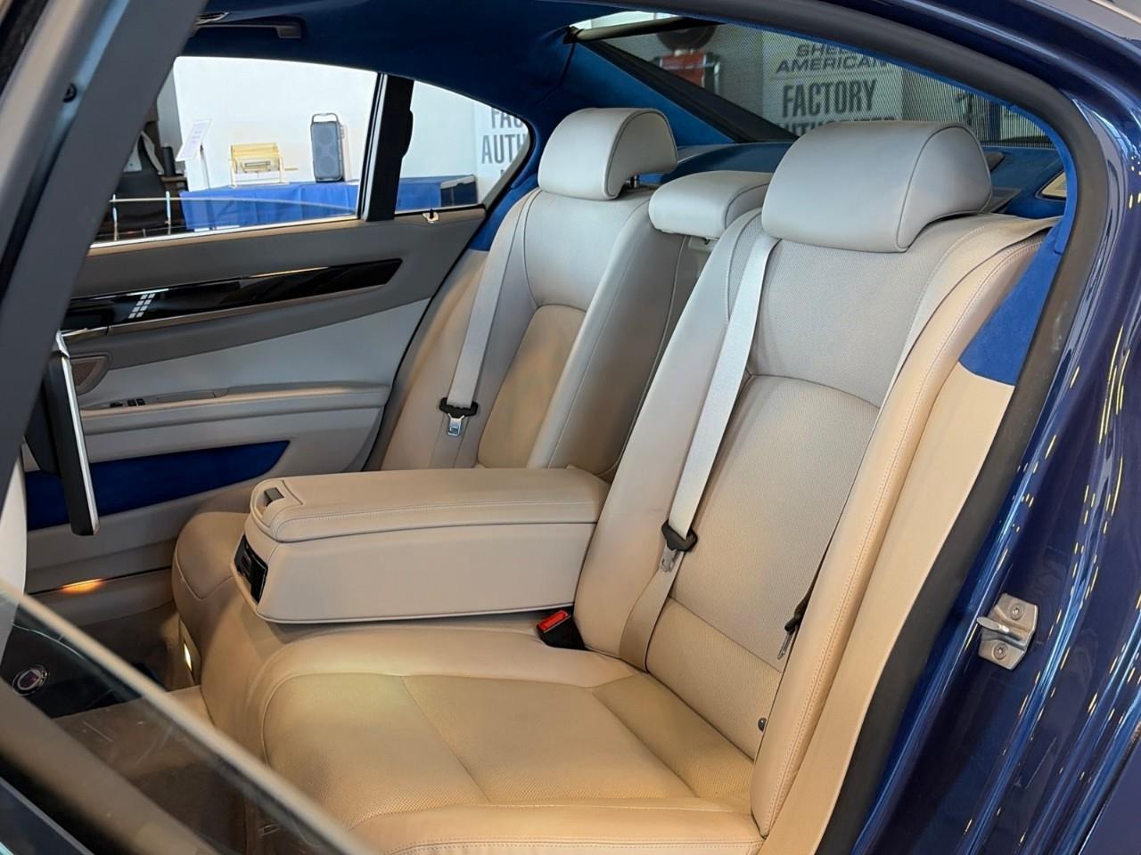 2014 BMW Alpina B7 xDrive 4dr All-Wheel Drive LWB Sedan Photo