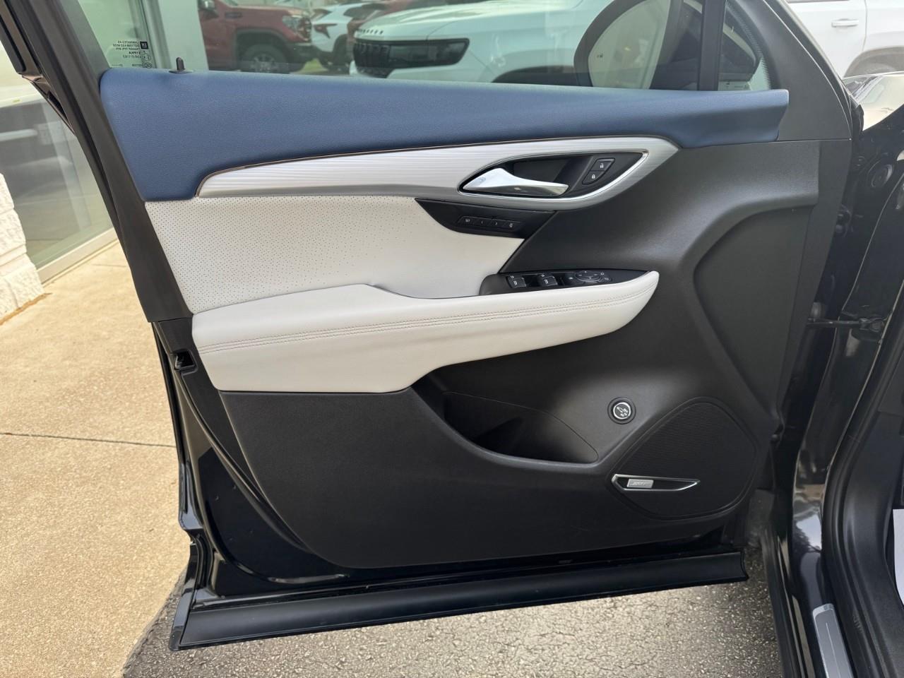 2024 Buick Envision Avenir 4dr All-Wheel Drive Photo