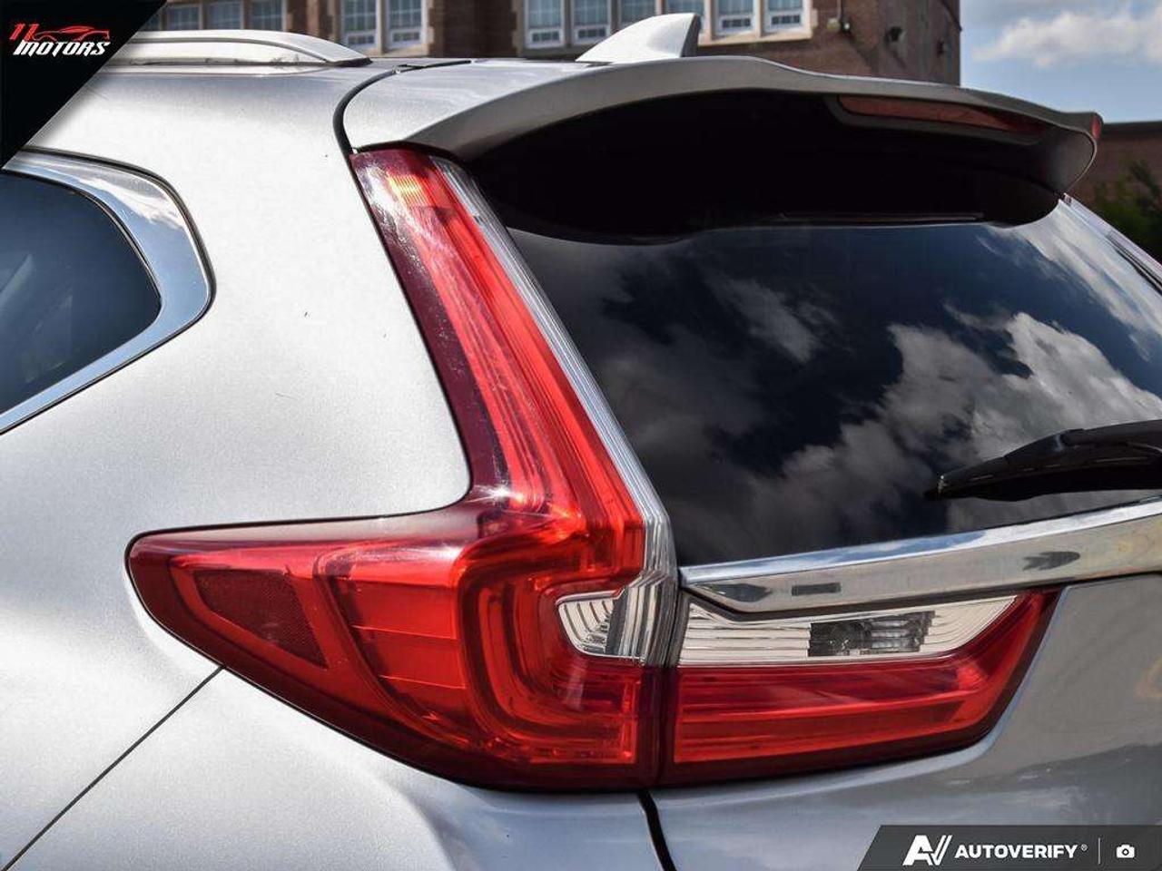 2017 Honda CR-V AWD 5dr LX   NO ACCIDENTS   CERTIFIED Photo