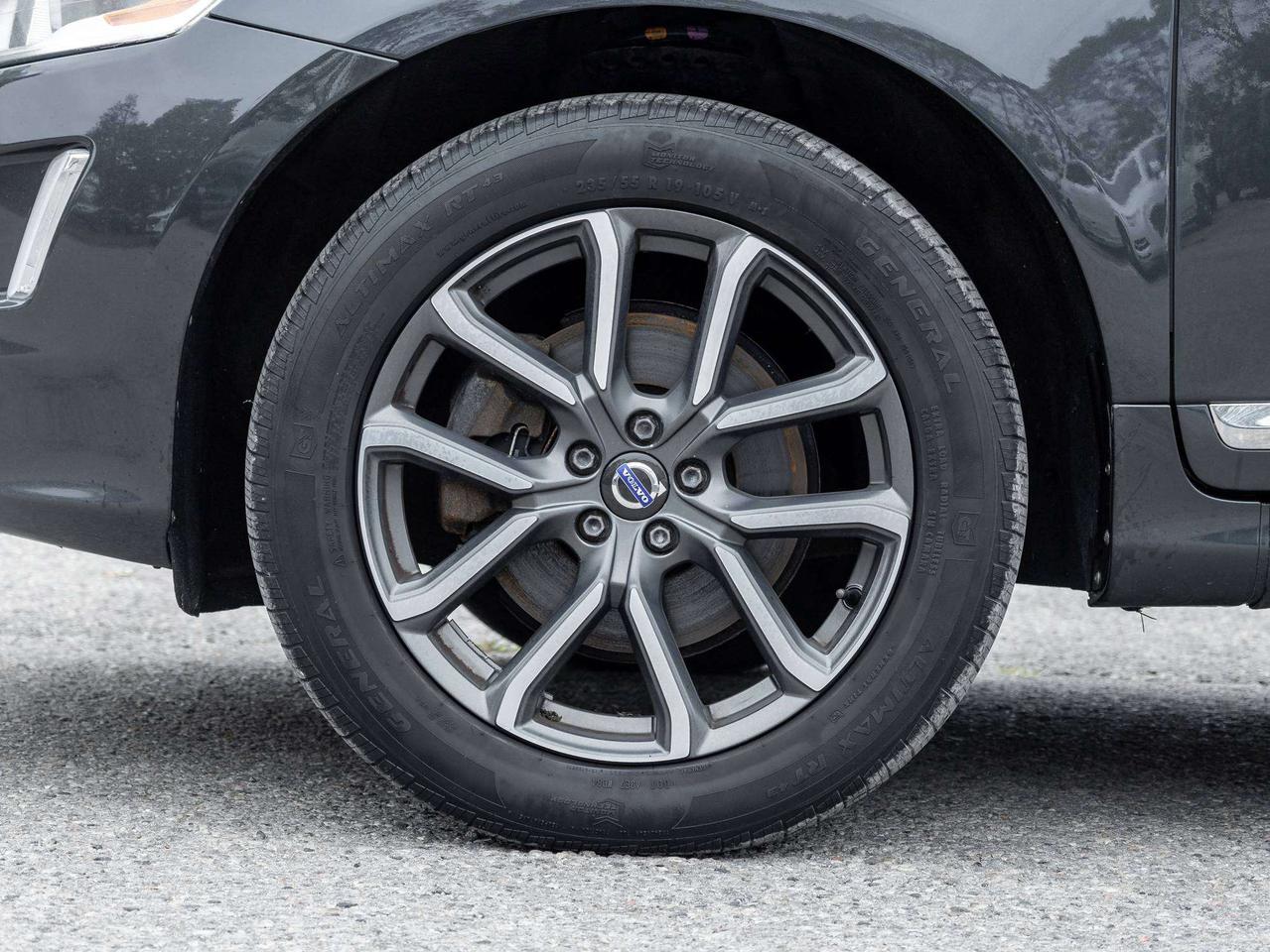2016 Volvo XC60 T5 SE PREMIERE^Trade In^As Is^As Traded Photo