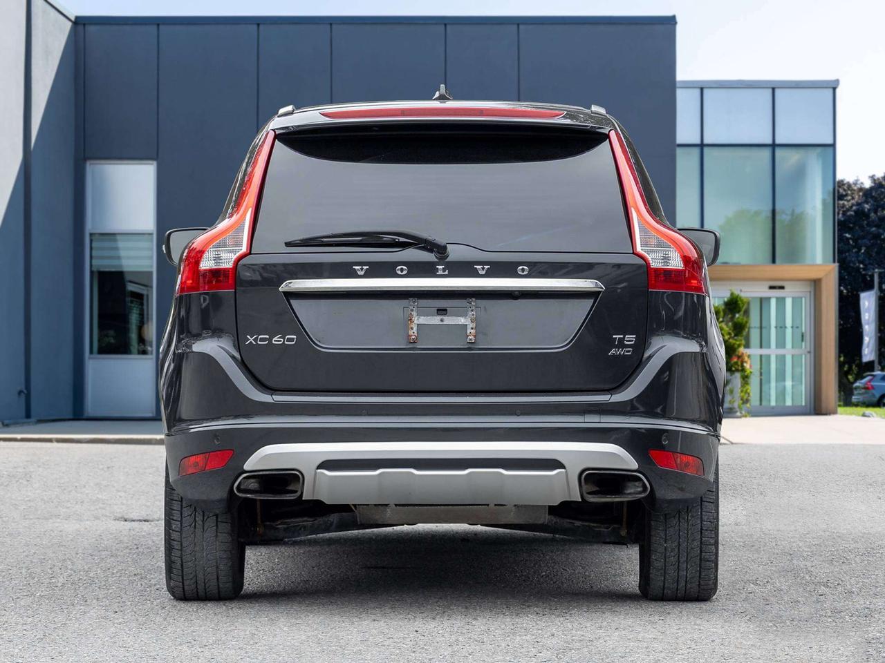 2016 Volvo XC60 T5 SE PREMIERE^Trade In^As Is^As Traded Photo