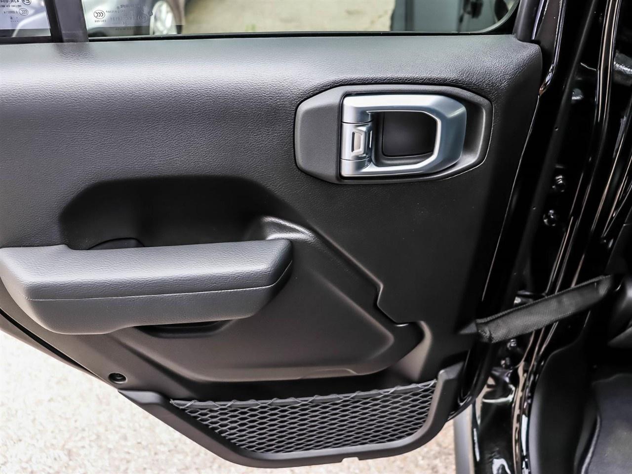 2026 Jeep Wrangler Willys 392 4 Door 4x4 Photo