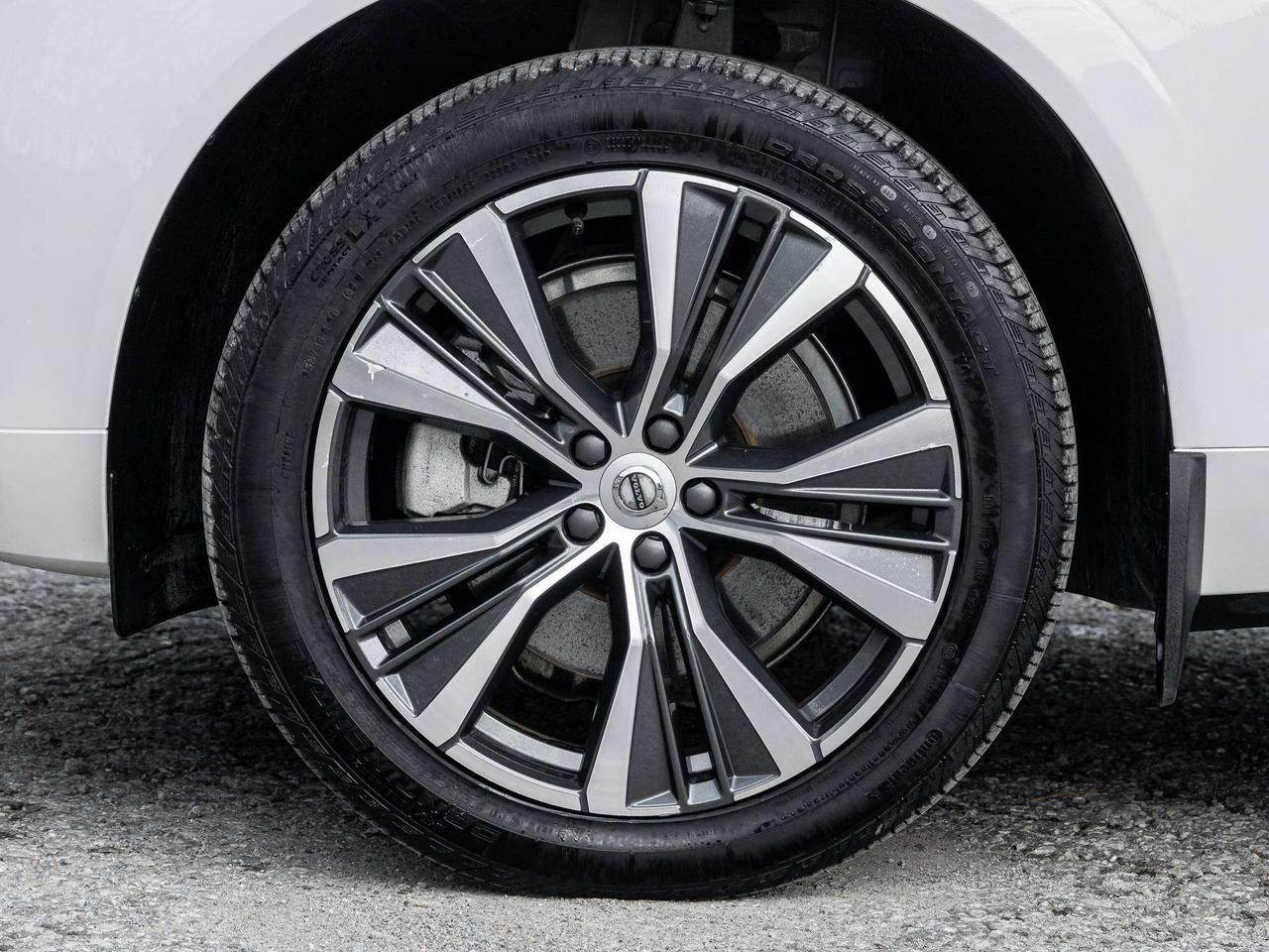 2022 Volvo XC60 InscriptionExpression^See Mileage^CPO^fr 3.49%* Photo