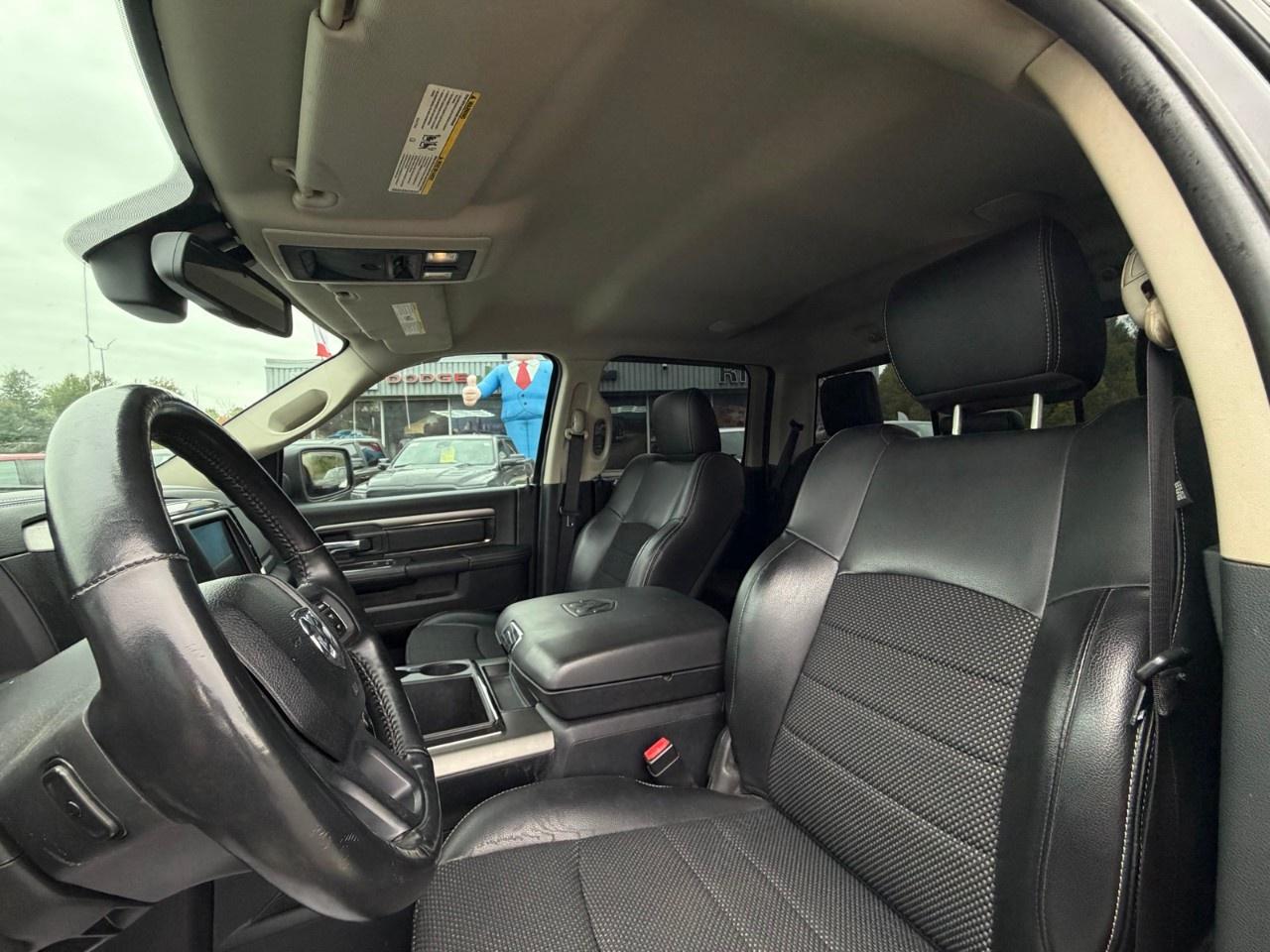2014 RAM 1500 4WD Crew Cab 5.7 Ft Box Sport Photo