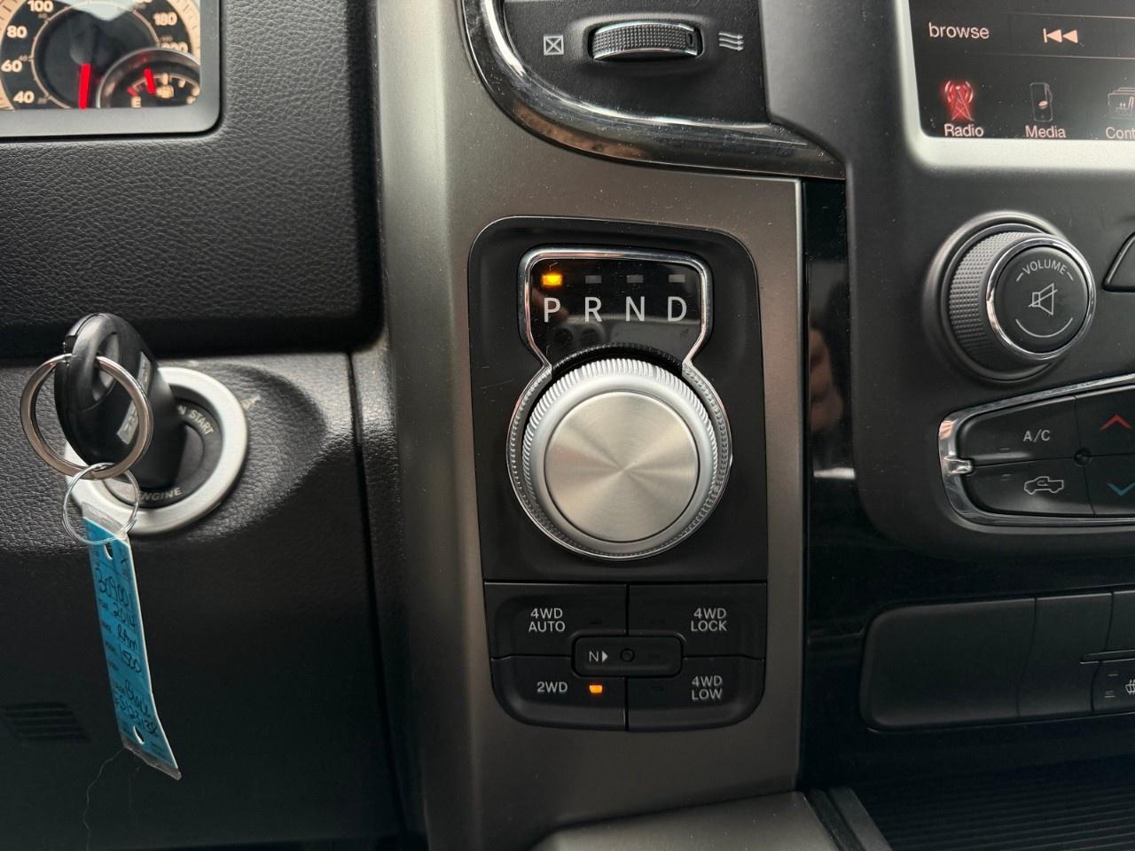 2014 RAM 1500 4WD Crew Cab 5.7 Ft Box Sport Photo